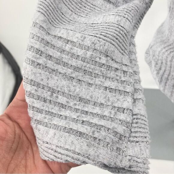 June & Hudson Gray Mock Neck Ribbed Soft Tie Front Knit Top Large - Picture 4 of 12